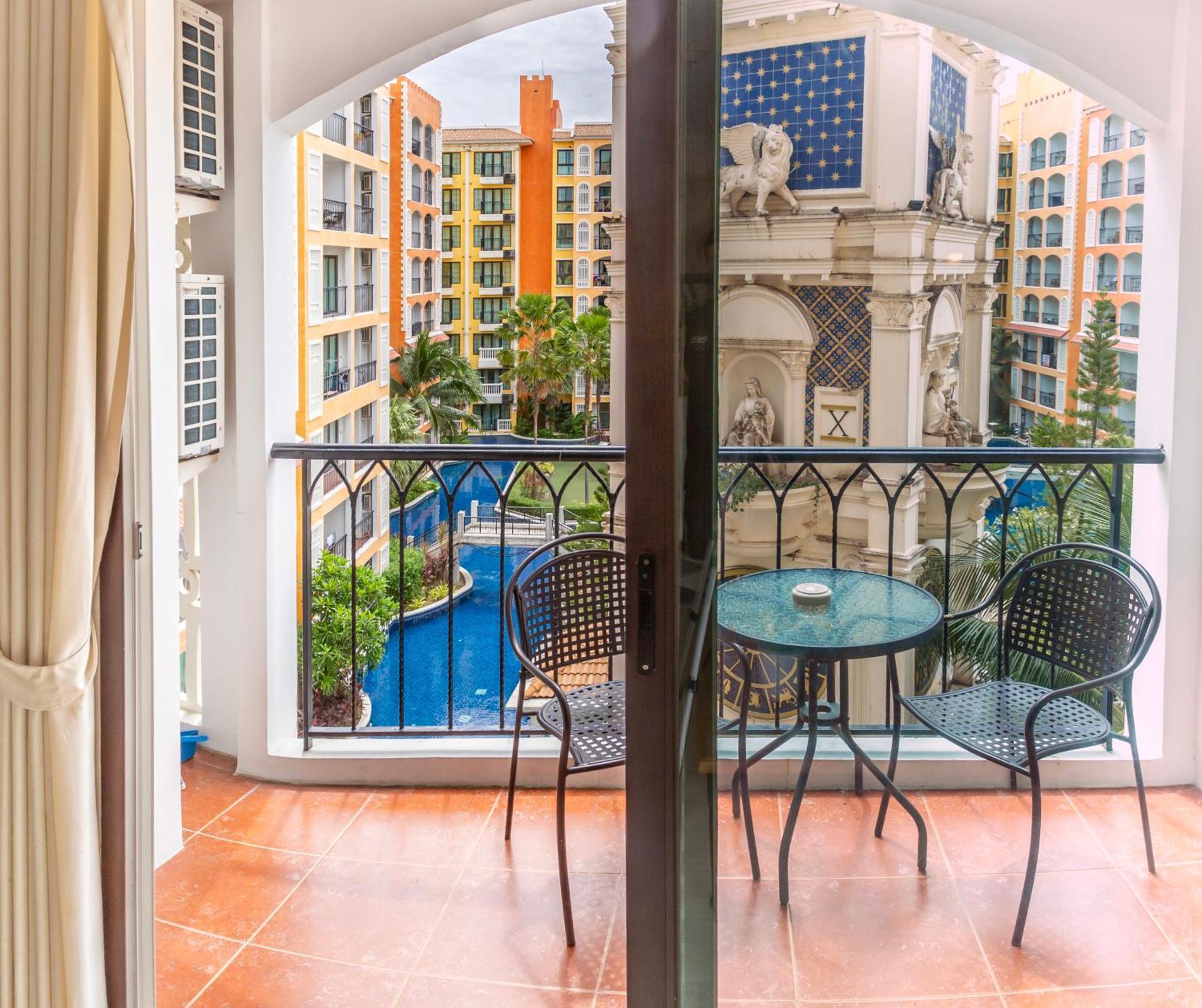 Venetian Residence Jomtien Beach Zewnętrze zdjęcie